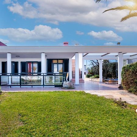 Villa Ivana E Beatrice - Villaggio Santa Lucia أوستوني المظهر الخارجي الصورة